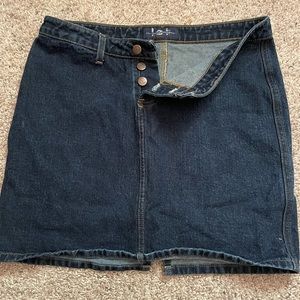 l.e.i denim skirt. Size 13